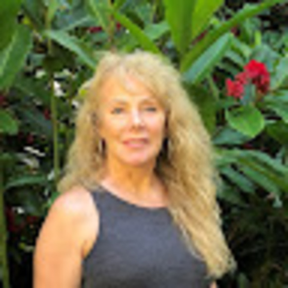 Meet your Posher, Kim - Picture 1 of 1